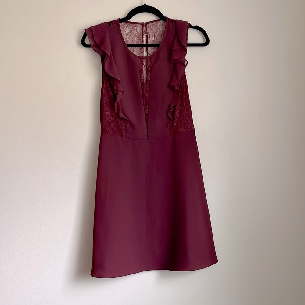 47. NWT BCBGeneation Maroon Crochet Lace Dress 15”x34”